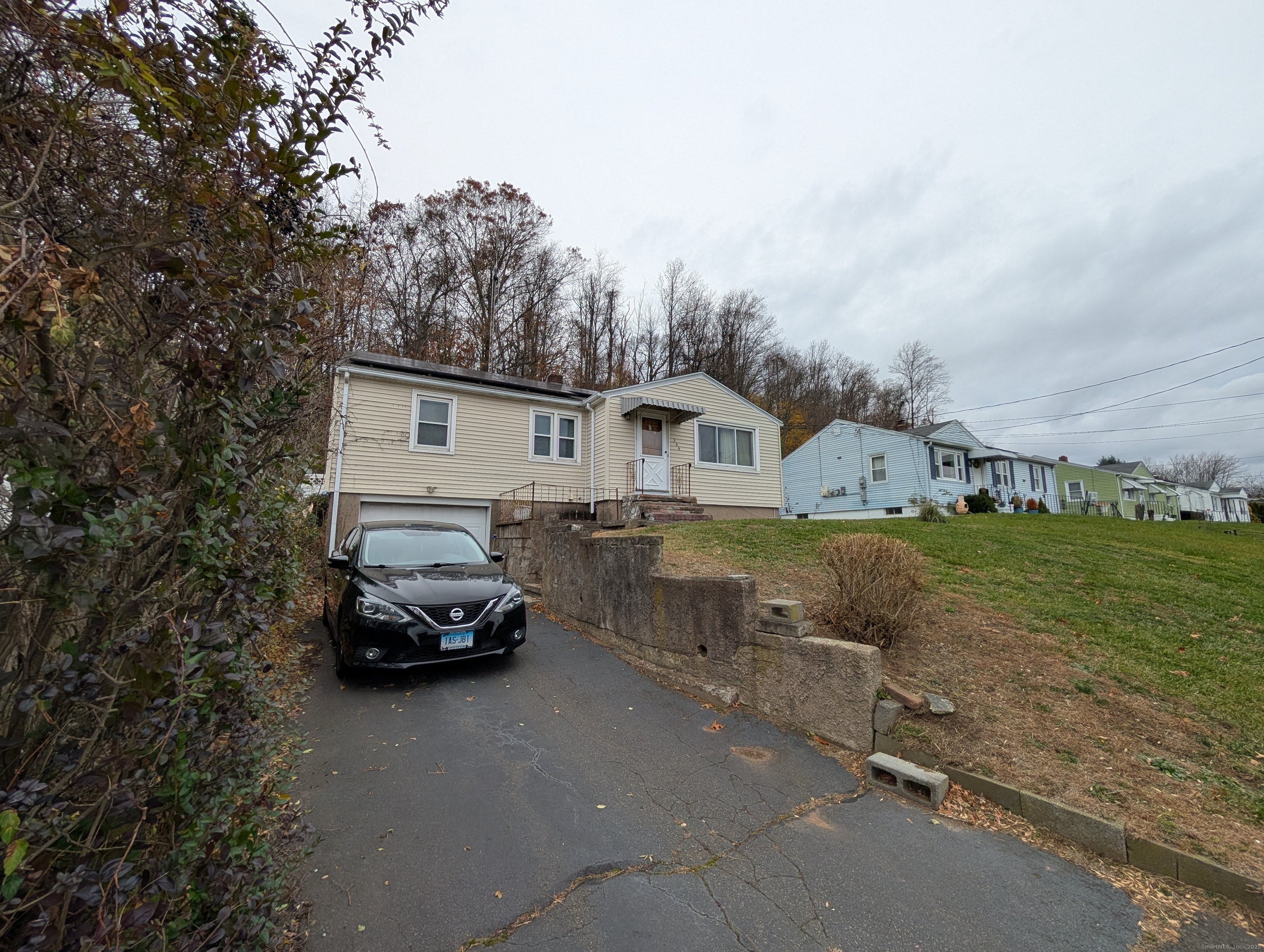 366 Burr Street New Haven CT 06512