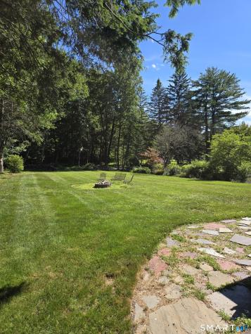 287 Hills Street East Hartford CT 06108