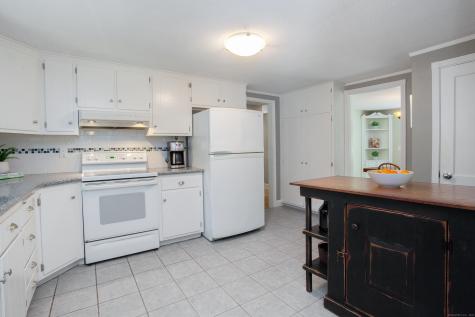 395 Bushy Hill Road Simsbury CT 06070