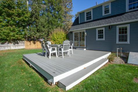 395 Bushy Hill Road Simsbury CT 06070