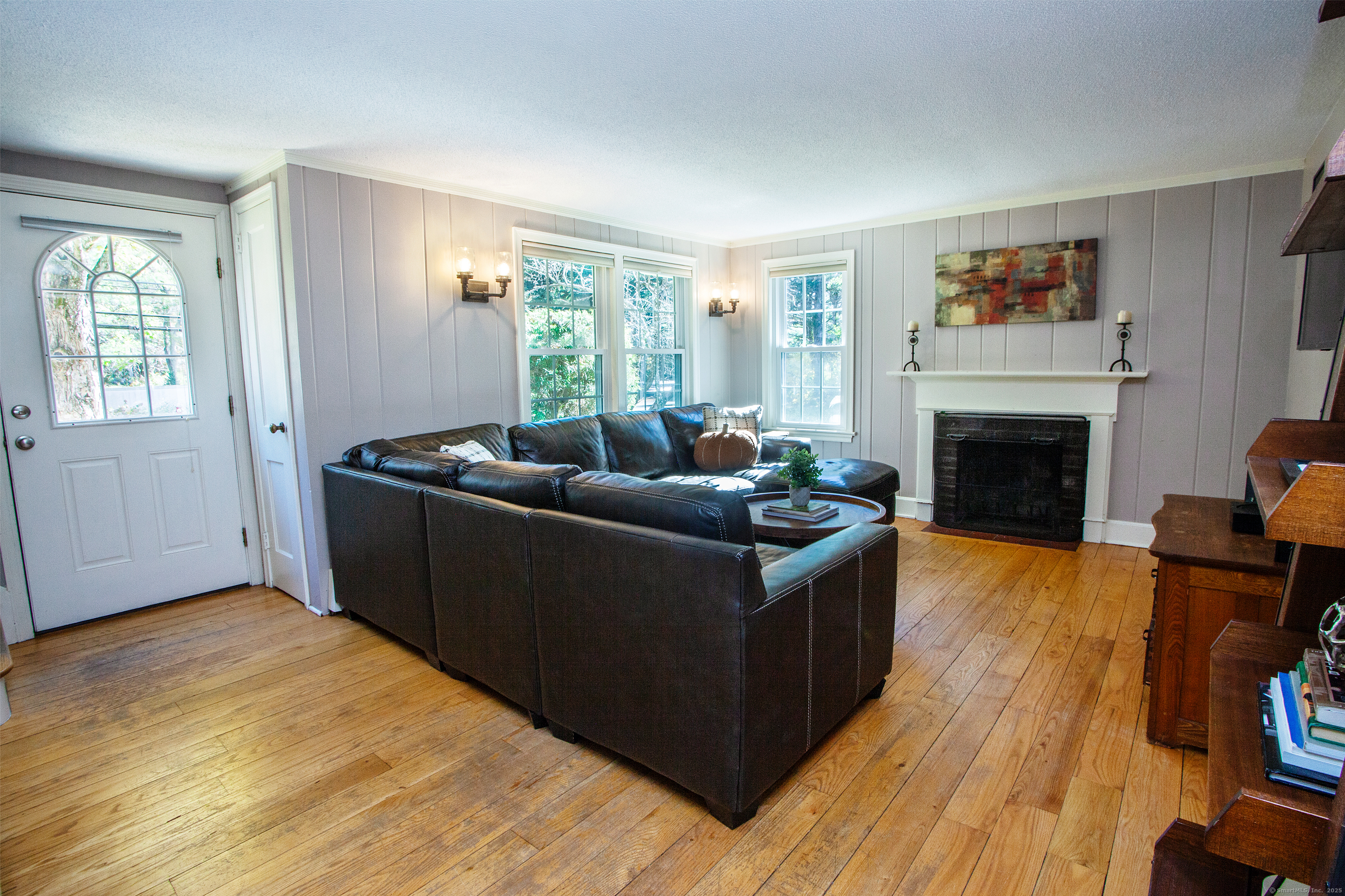 395 Bushy Hill Road Simsbury CT 06070