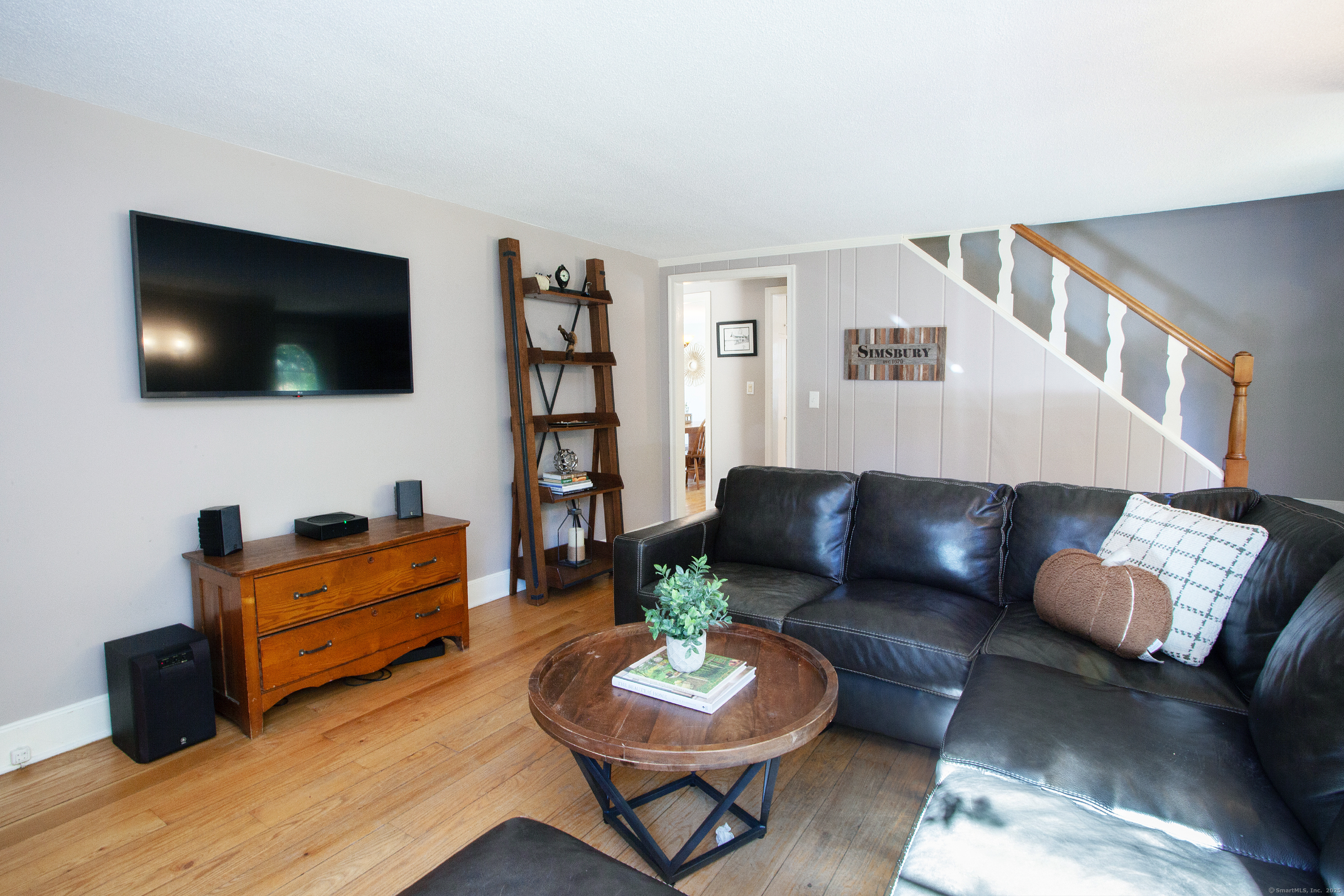 395 Bushy Hill Road Simsbury CT 06070