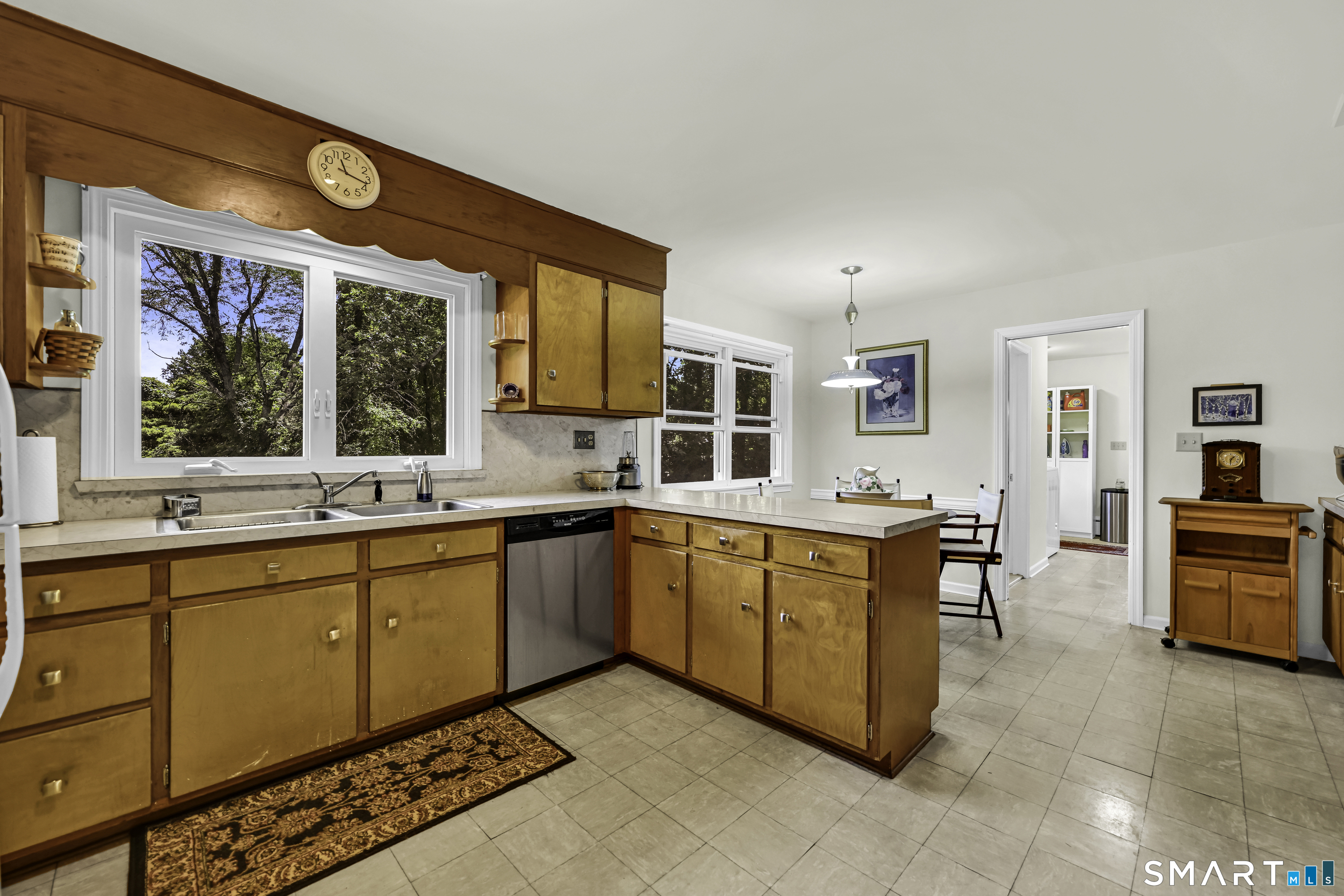 125 Mountain Road Seymour CT 06483