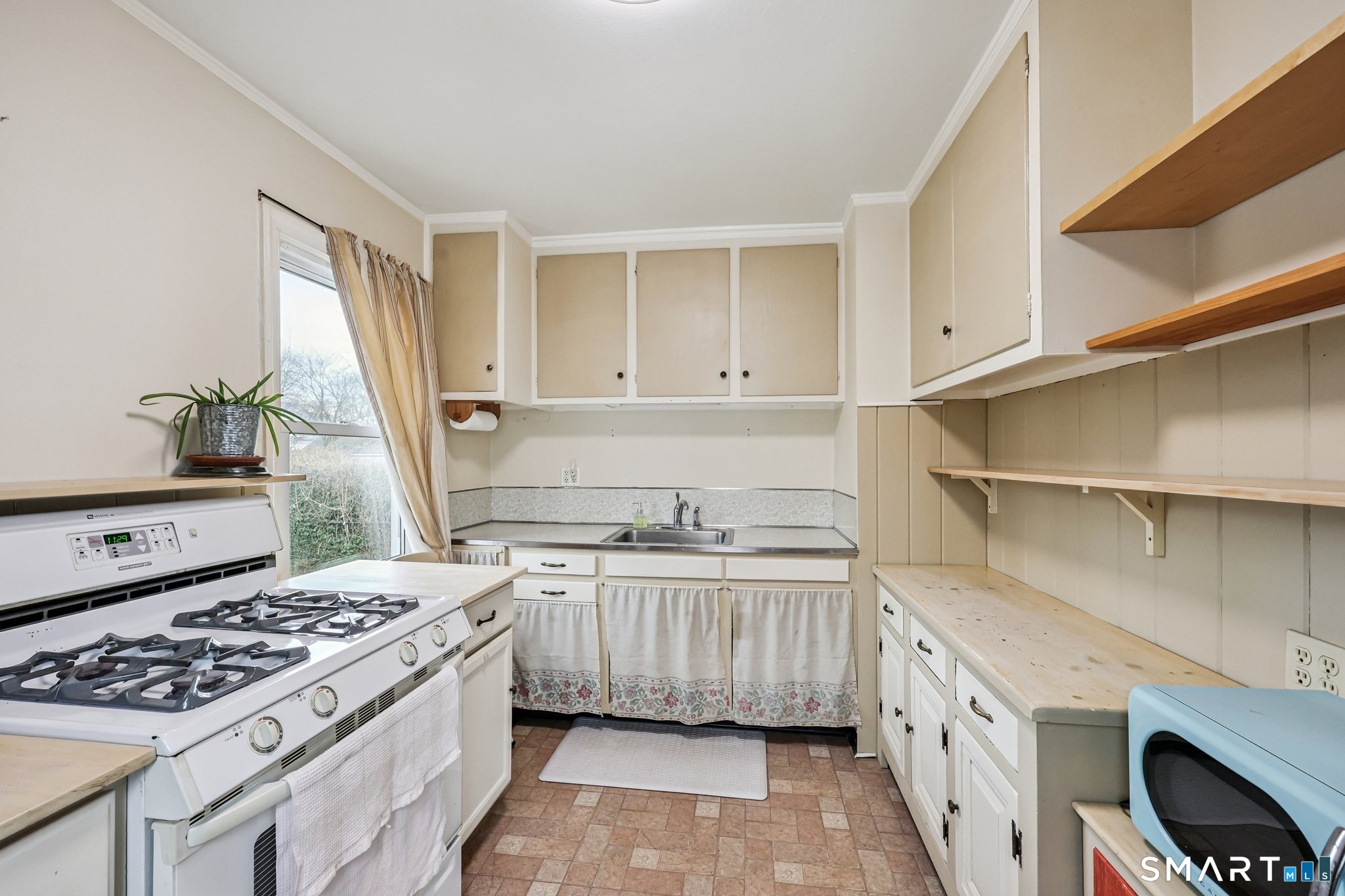 37 Granville Avenue Milford CT 06460