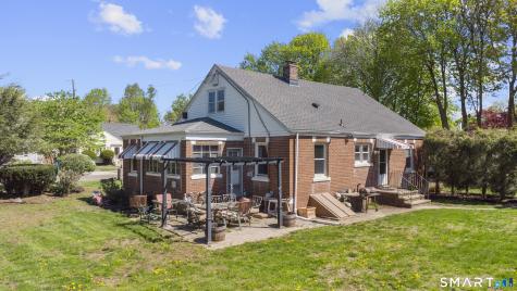 10 Barraclough Avenue Hamden CT 06517