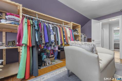 10 Barraclough Avenue Hamden CT 06517