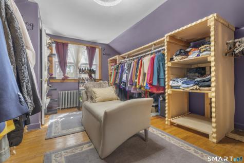 10 Barraclough Avenue Hamden CT 06517