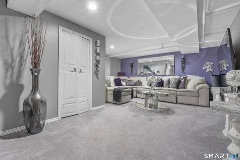 10 Barraclough Avenue Hamden CT 06517