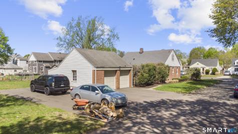 10 Barraclough Avenue Hamden CT 06517