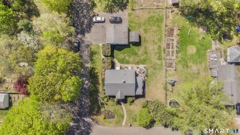 10 Barraclough Avenue Hamden CT 06517