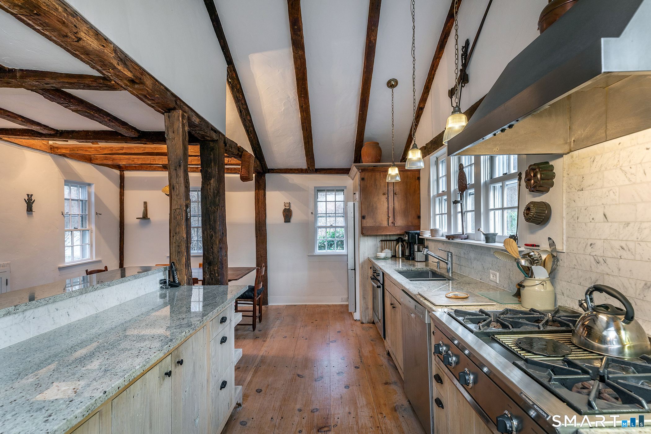 197 Skyline Ridge Road Bridgewater CT 06752