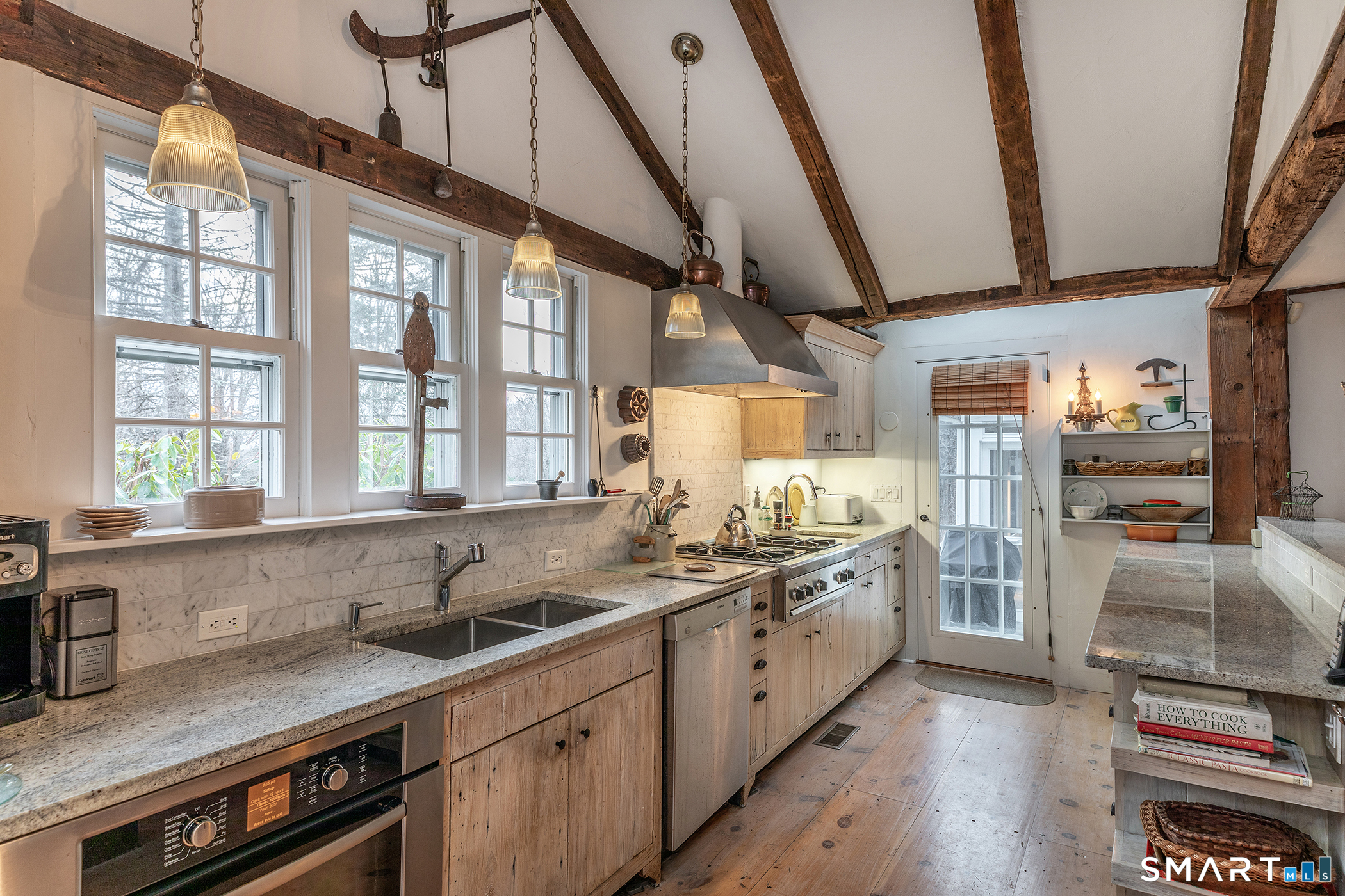 197 Skyline Ridge Road Bridgewater CT 06752
