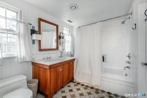 197 Skyline Ridge Road Bridgewater CT 06752