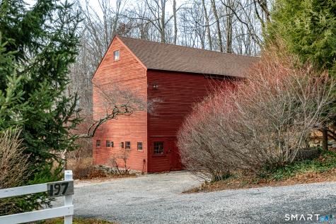 197 Skyline Ridge Road Bridgewater CT 06752