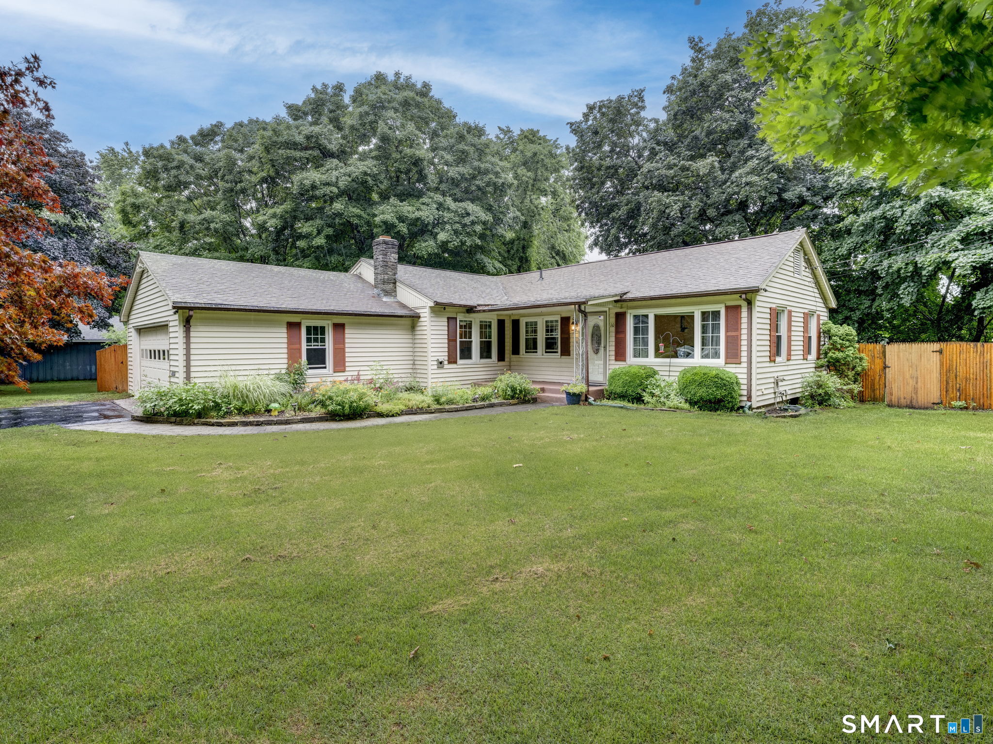 10 Thornbush Rd Extension Mansfield CT 06250