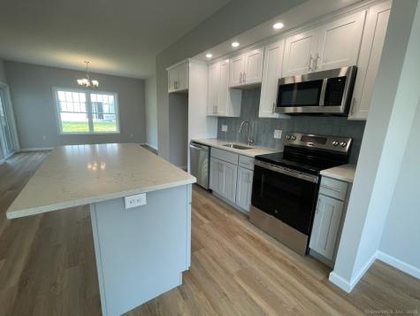 73 Belvedere (Osprey Ii) Drive Tolland CT 06084