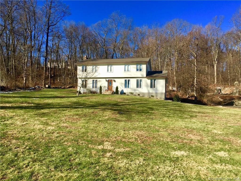 137 Greenwood Lane Monroe CT 06468