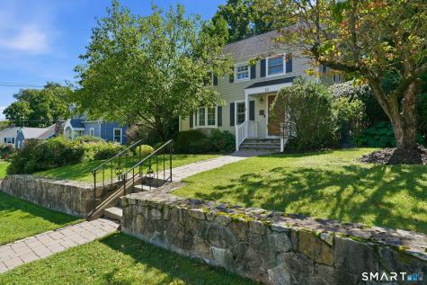 12 Edgewood Avenue Trumbull CT 06611