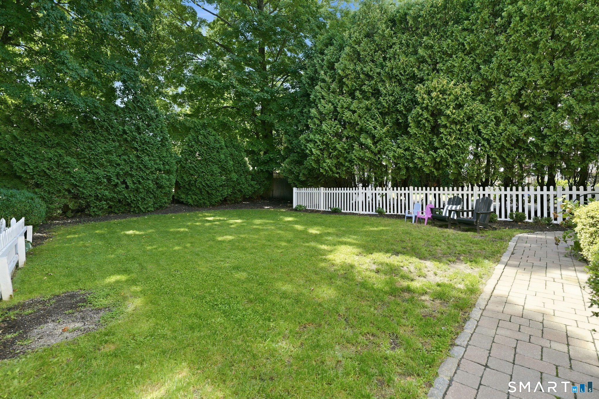 12 Edgewood Avenue Trumbull CT 06611