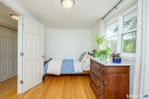 25 Pineview Drive Vernon CT 06066