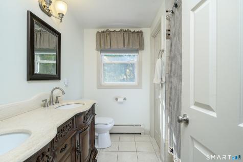 25 Pineview Drive Vernon CT 06066