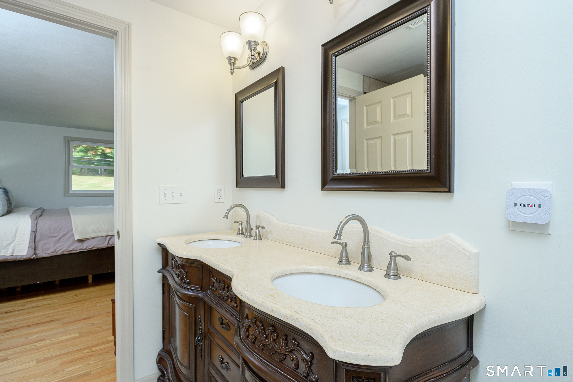25 Pineview Drive Vernon CT 06066