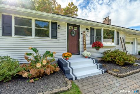 25 Pineview Drive Vernon CT 06066