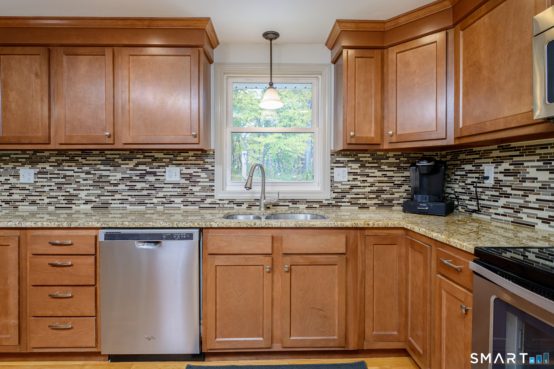 25 Pineview Drive Vernon CT 06066