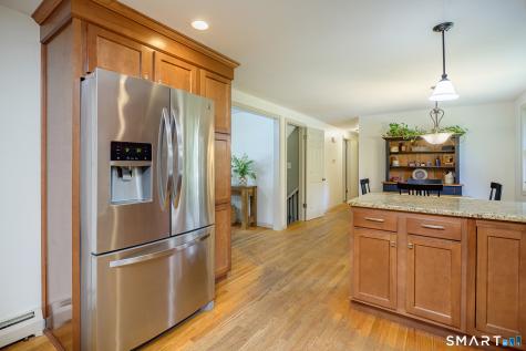 25 Pineview Drive Vernon CT 06066