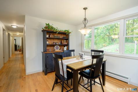 25 Pineview Drive Vernon CT 06066