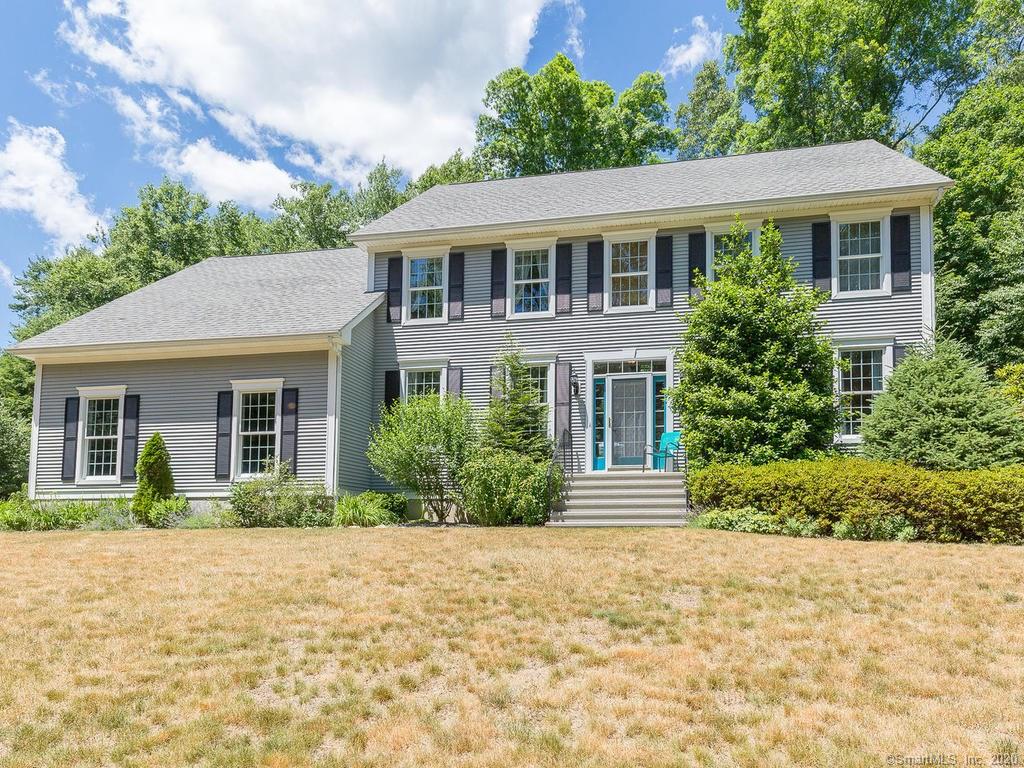 12 Daynard Drive Canton CT 06019