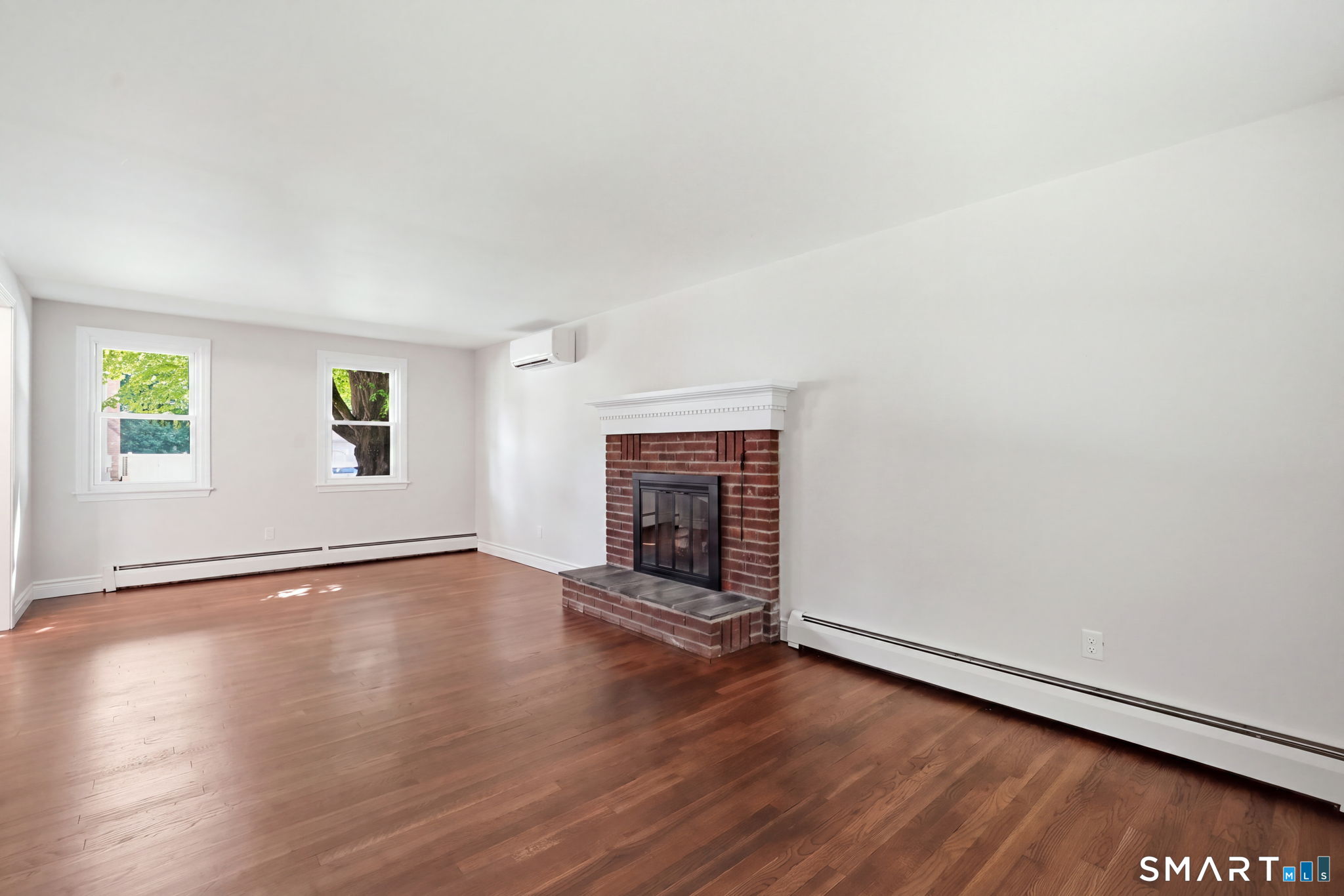 7 Pilgrim Circle Enfield CT 06082