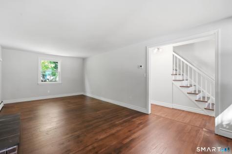7 Pilgrim Circle Enfield CT 06082