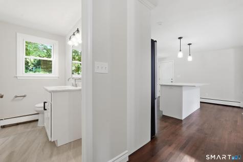 7 Pilgrim Circle Enfield CT 06082