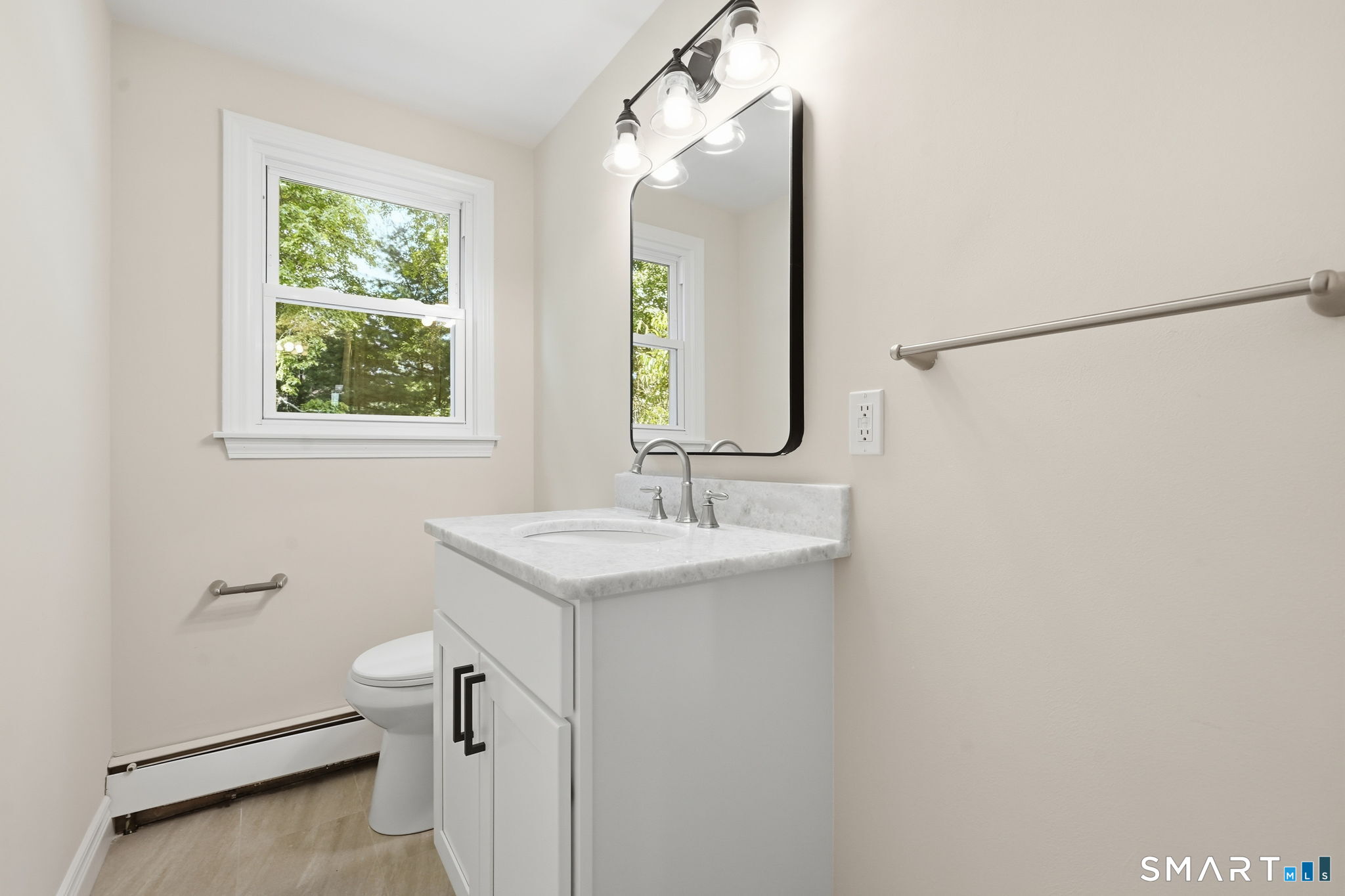 7 Pilgrim Circle Enfield CT 06082