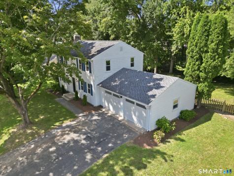7 Pilgrim Circle Enfield CT 06082