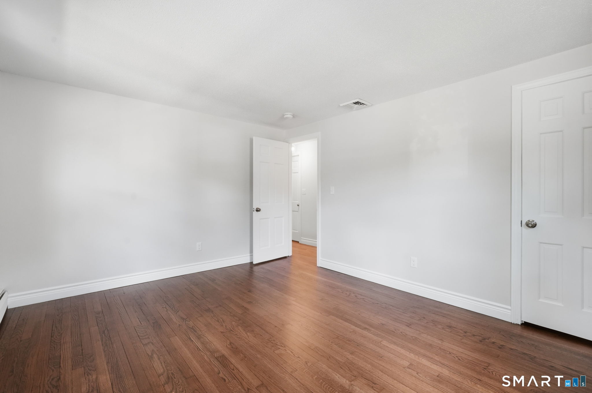 7 Pilgrim Circle Enfield CT 06082