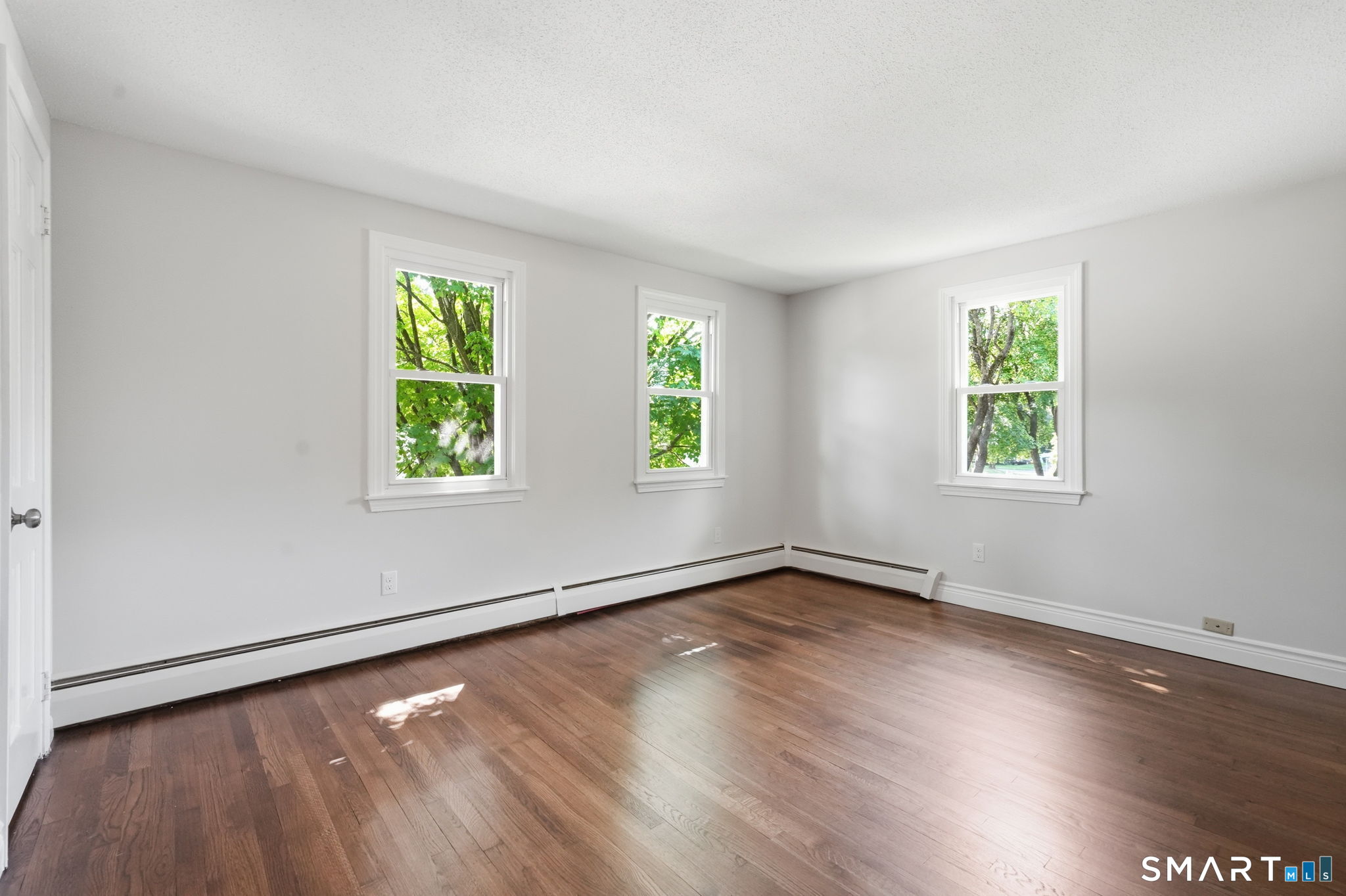 7 Pilgrim Circle Enfield CT 06082
