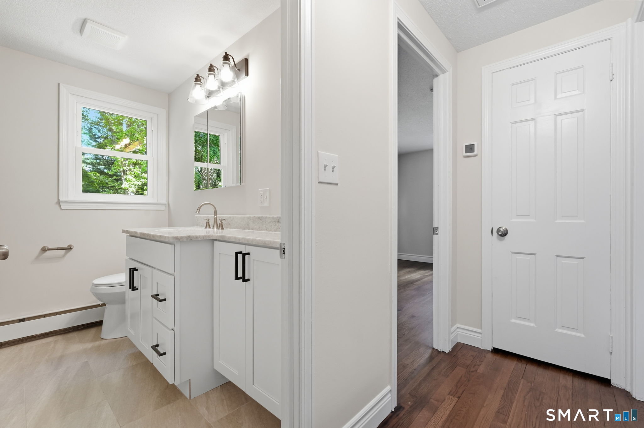 7 Pilgrim Circle Enfield CT 06082