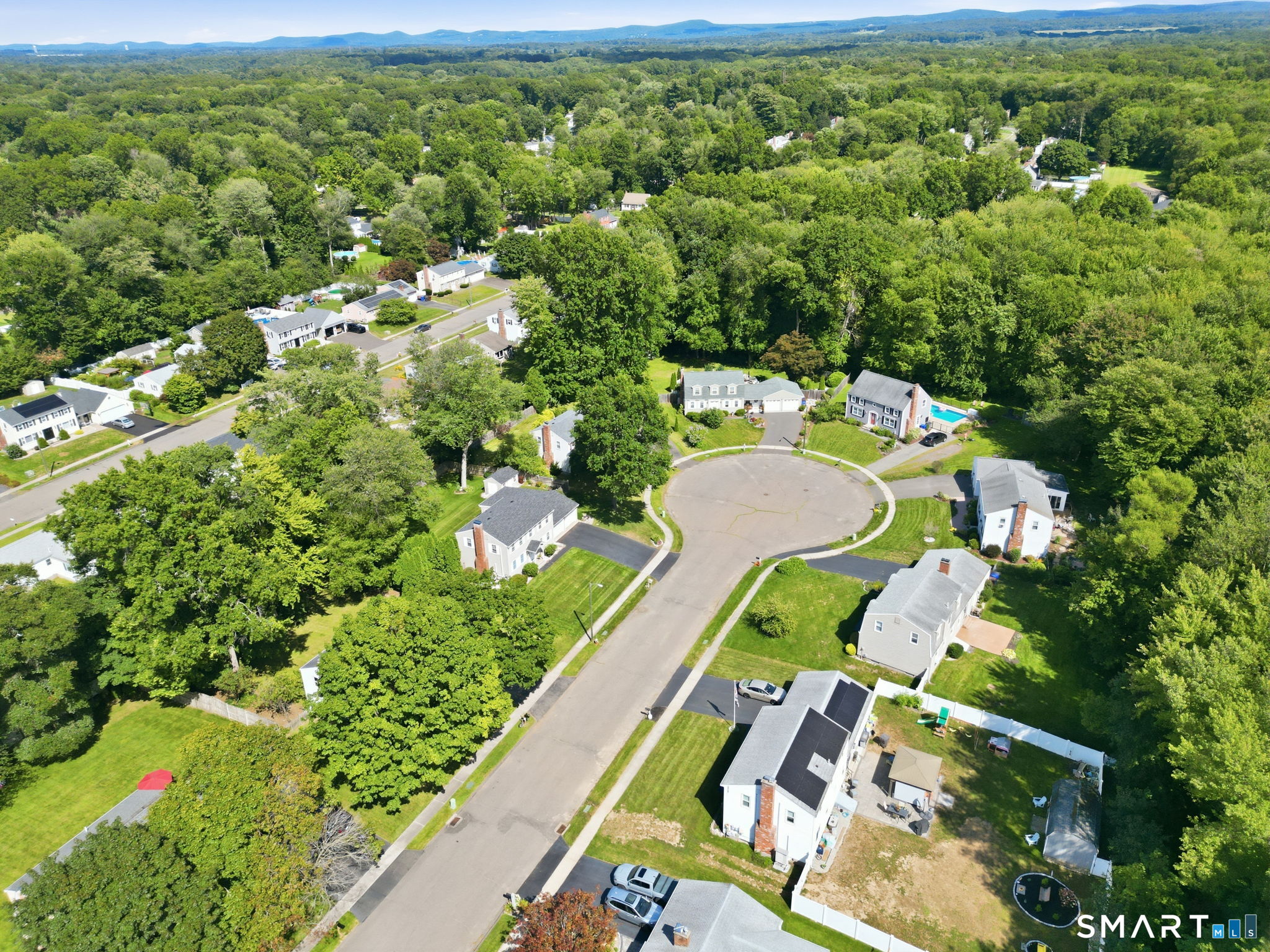 7 Pilgrim Circle Enfield CT 06082