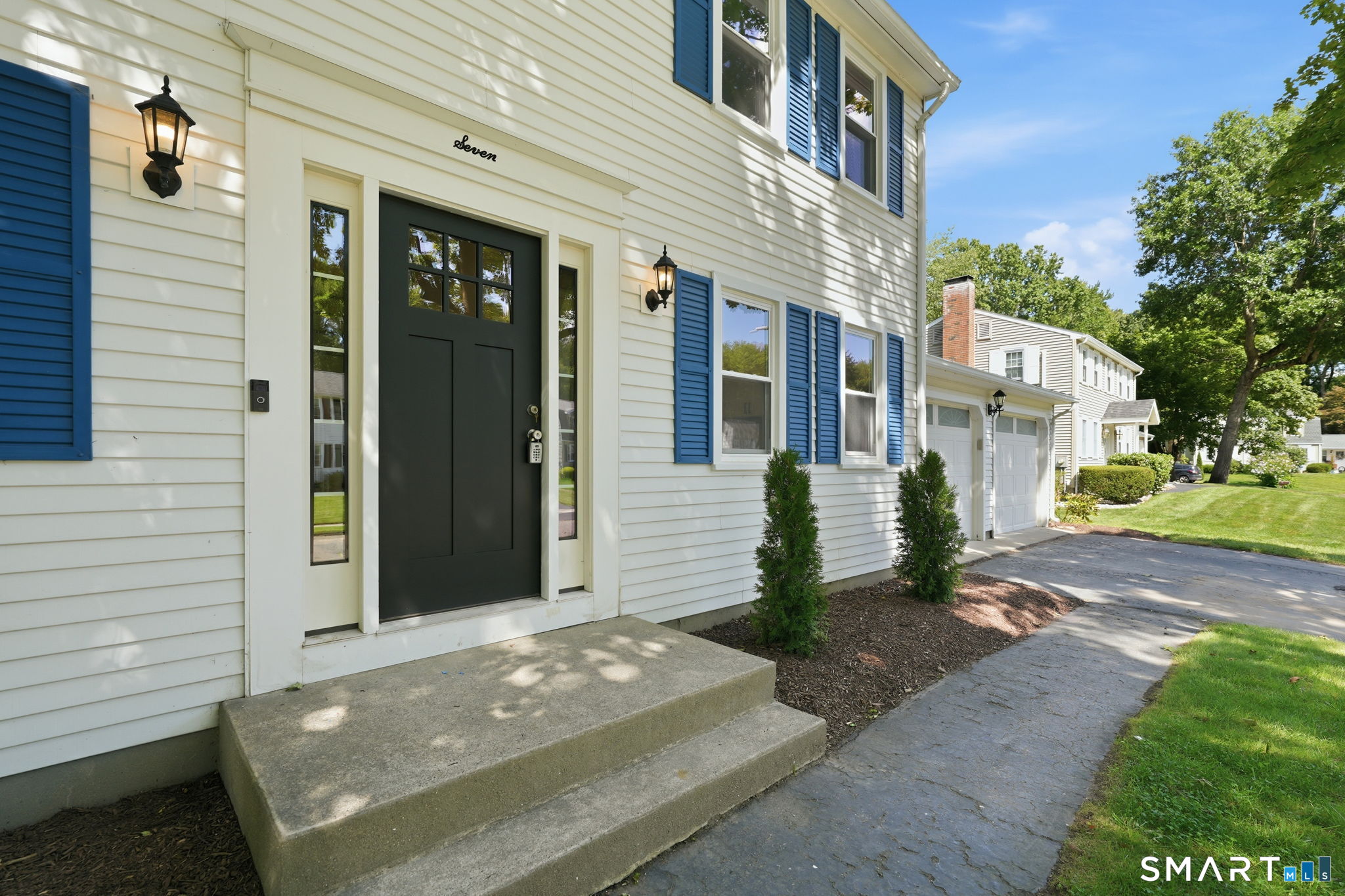 7 Pilgrim Circle Enfield CT 06082
