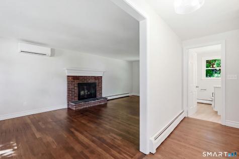 7 Pilgrim Circle Enfield CT 06082