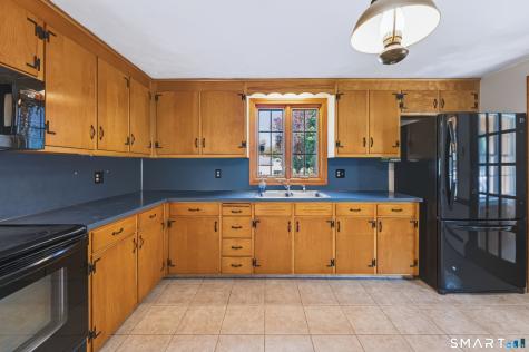 23 Christine Road Bristol CT 06010