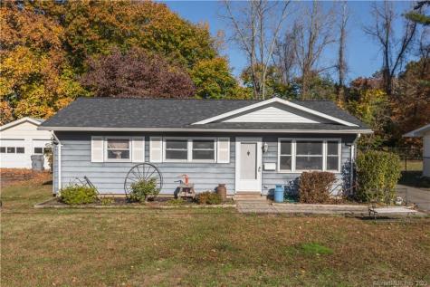 28 Hardwood Road Plainville CT 06062