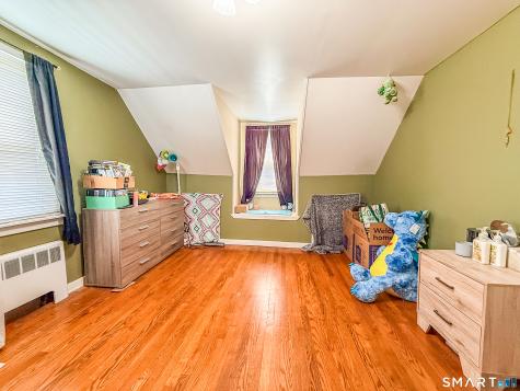 394 West Washington Street Bristol CT 06010
