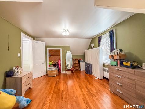 394 West Washington Street Bristol CT 06010