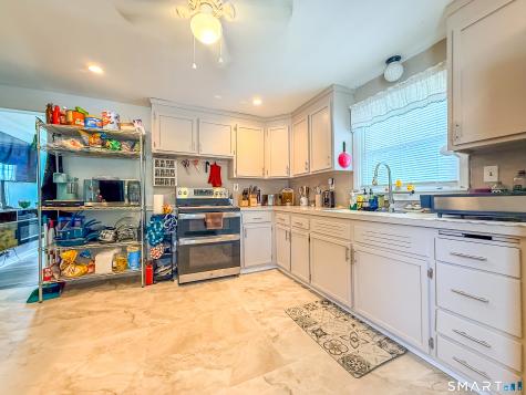 394 West Washington Street Bristol CT 06010