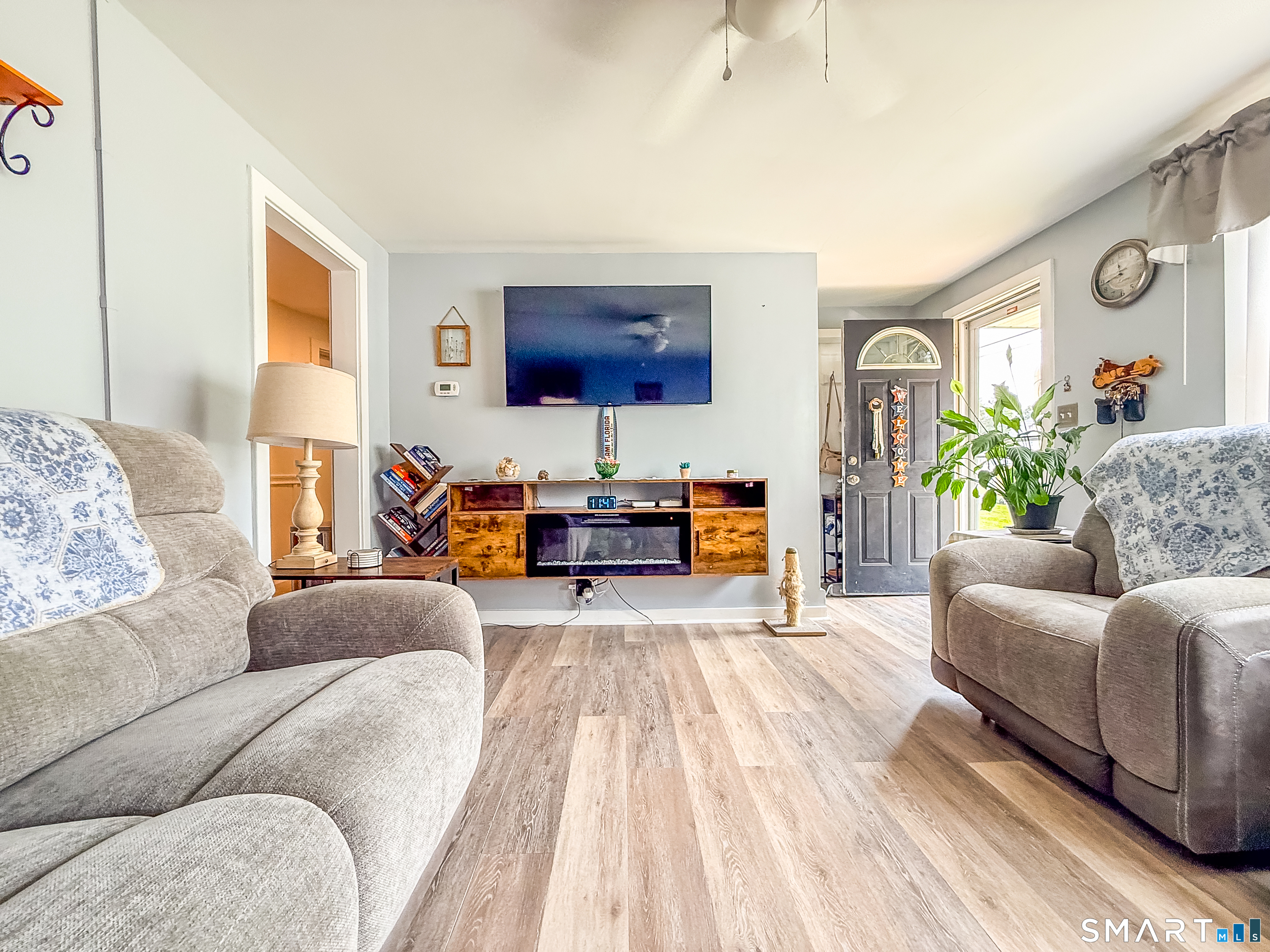 394 West Washington Street Bristol CT 06010