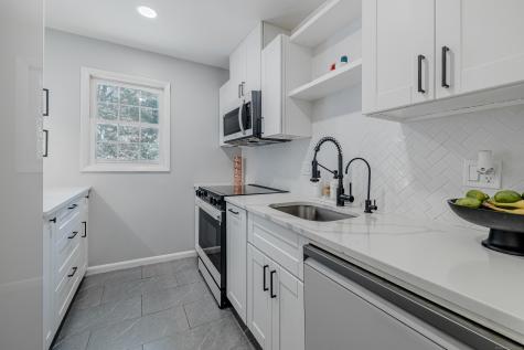 85 Padanaram Road Danbury CT 06811