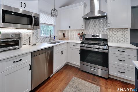 163 Windsor Road Fairfield CT 06824